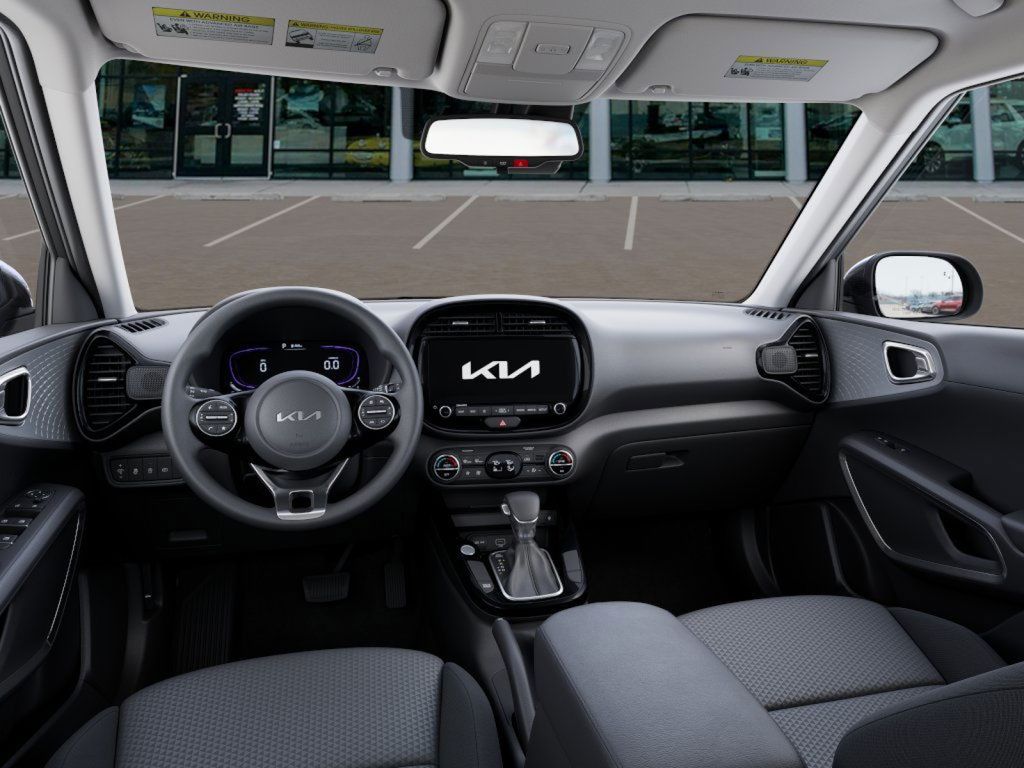 2025 Kia Soul S photo 13