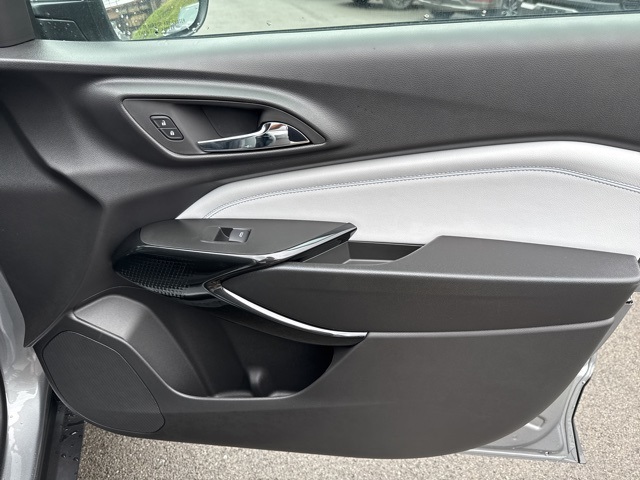 2026 Chevrolet Trax LT photo 15