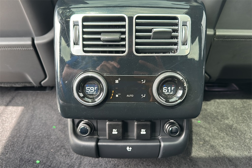 2019 Land Rover Range Rover Supercharged LWB photo 24