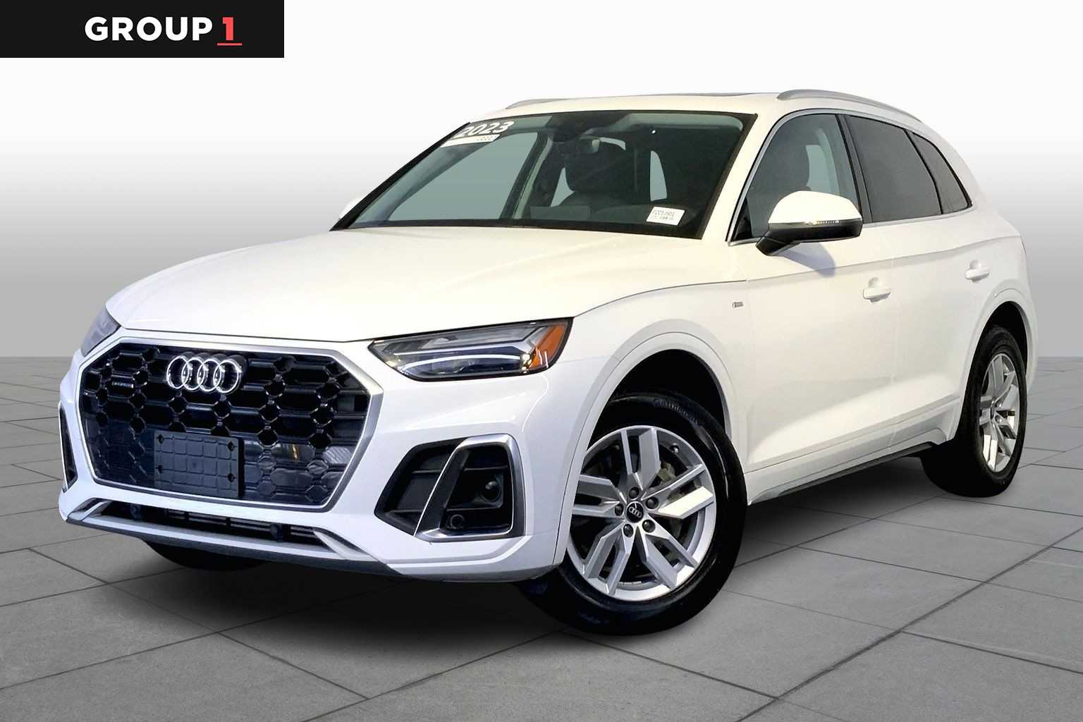 2023 Audi Q5 Premium's photo