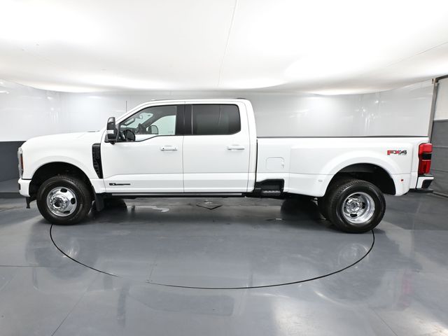 2025 Ford F-350 photo 7