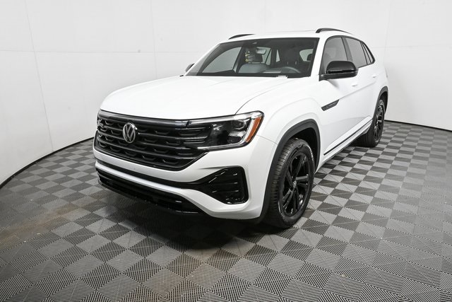 2026 Volkswagen Atlas Cross Sport SEL R-LINE