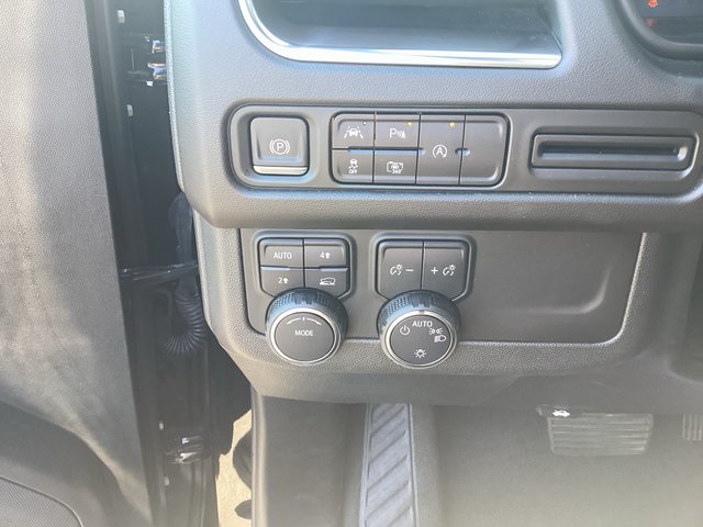 2024 Chevrolet Tahoe RST photo 32
