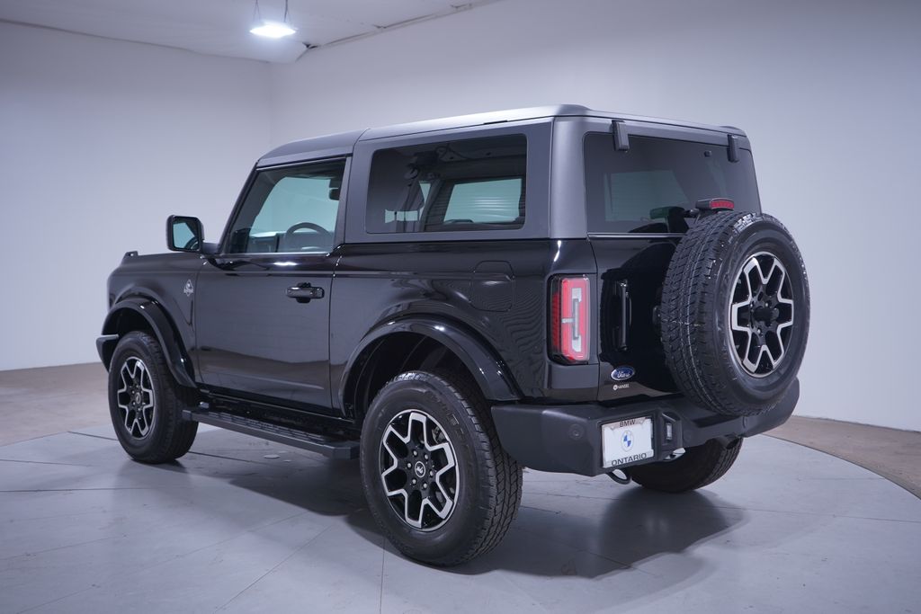 2023 Ford Bronco Base Big Bend Black Diamond Outer Banks photo 3