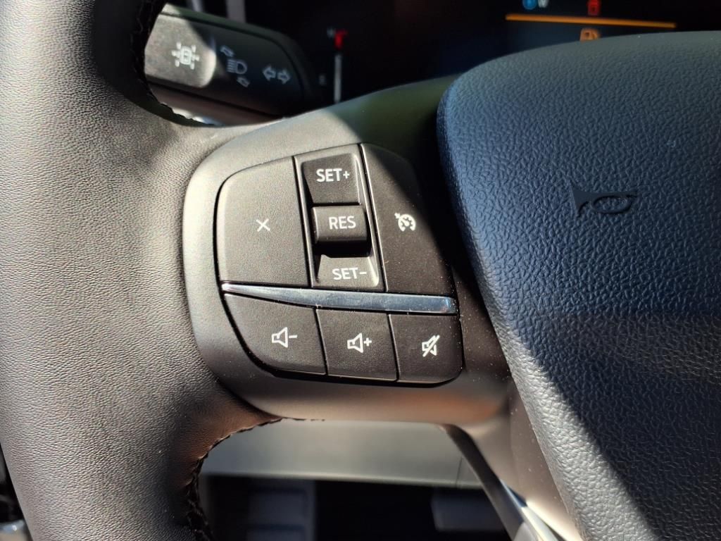 2025 Ford Maverick XLT photo 15