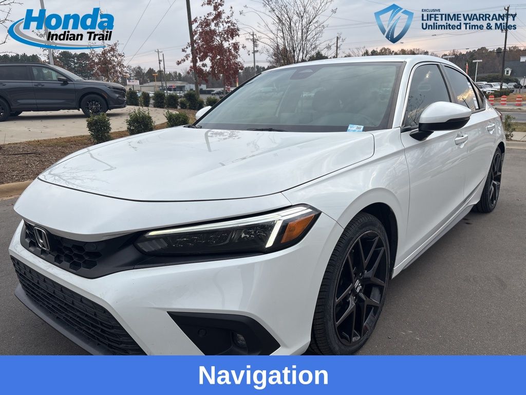 2023 Honda Civic Hatchback Sport Touring's photo