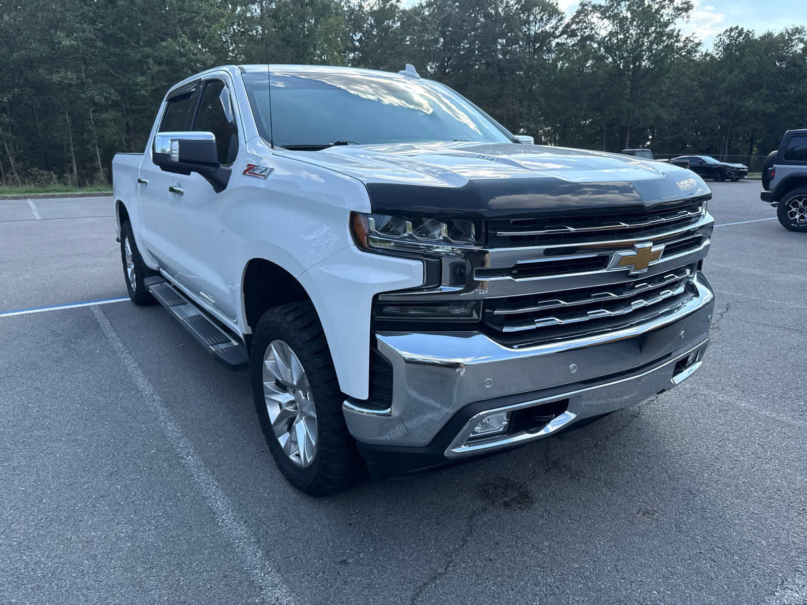 Used 2021 Chevrolet Silverado 1500 LTZ with VIN 1GCUYGEL8MZ261061 for sale in Little Rock