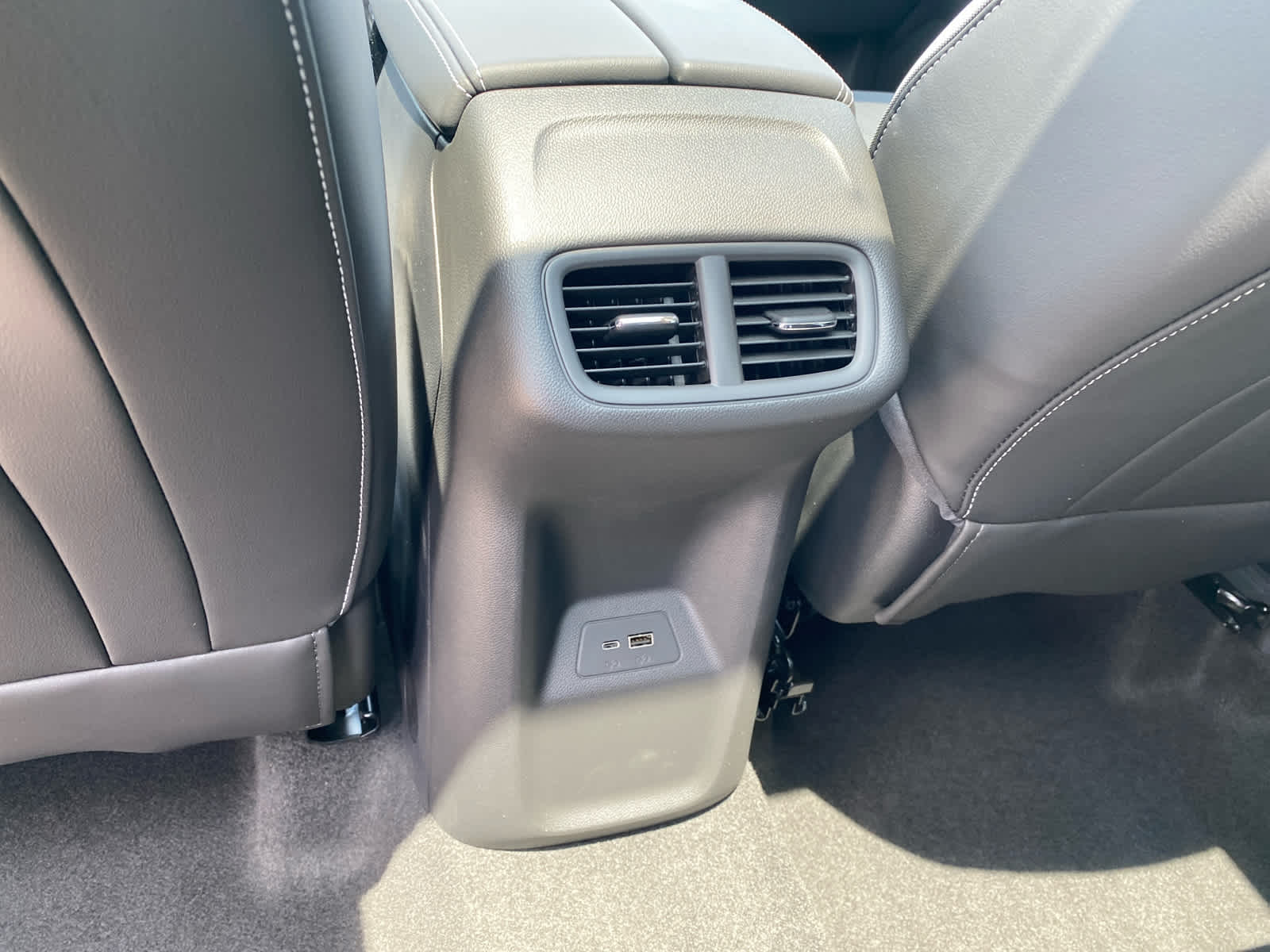 2025 Buick Envision Sport Touring photo 32