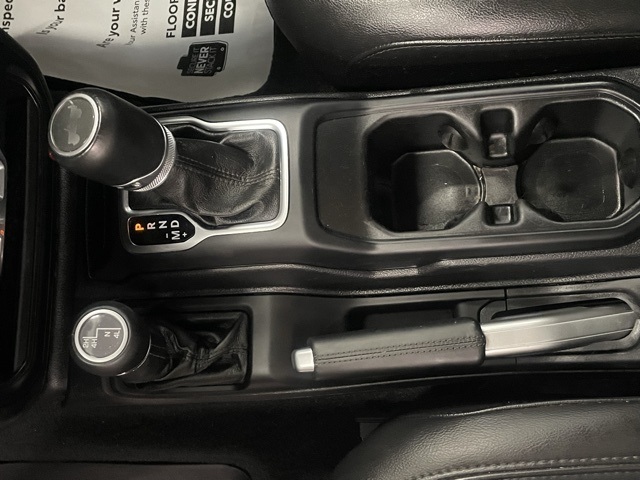 2021 Jeep Wrangler Unlimited Sahara Altitude photo 24