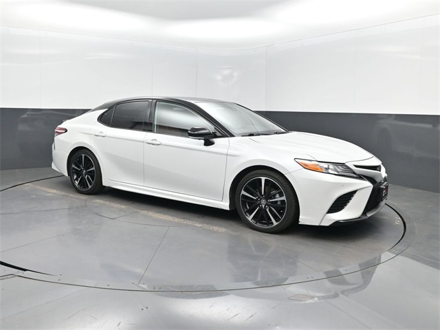 2020 Toyota Camry XSE photo 28