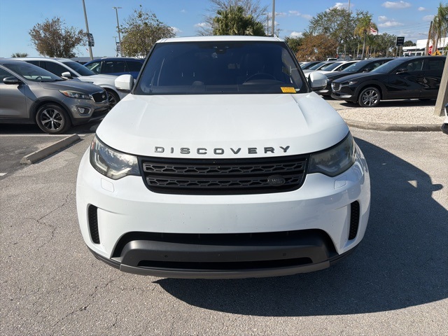 2019 Land Rover Discovery SE photo 2