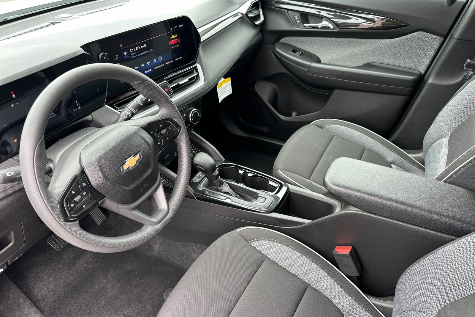 2026 Chevrolet Trailblazer LT photo 4