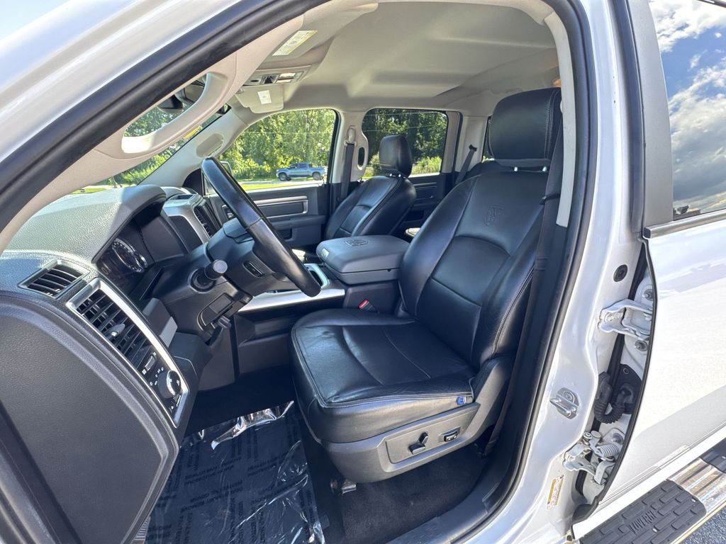 2016 Ram 1500 Big Horn photo 13