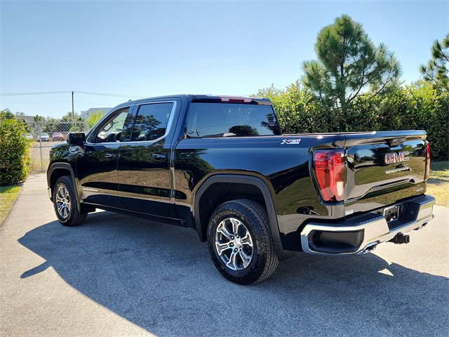 2026 Gmc Sierra 1500 SLE photo 3