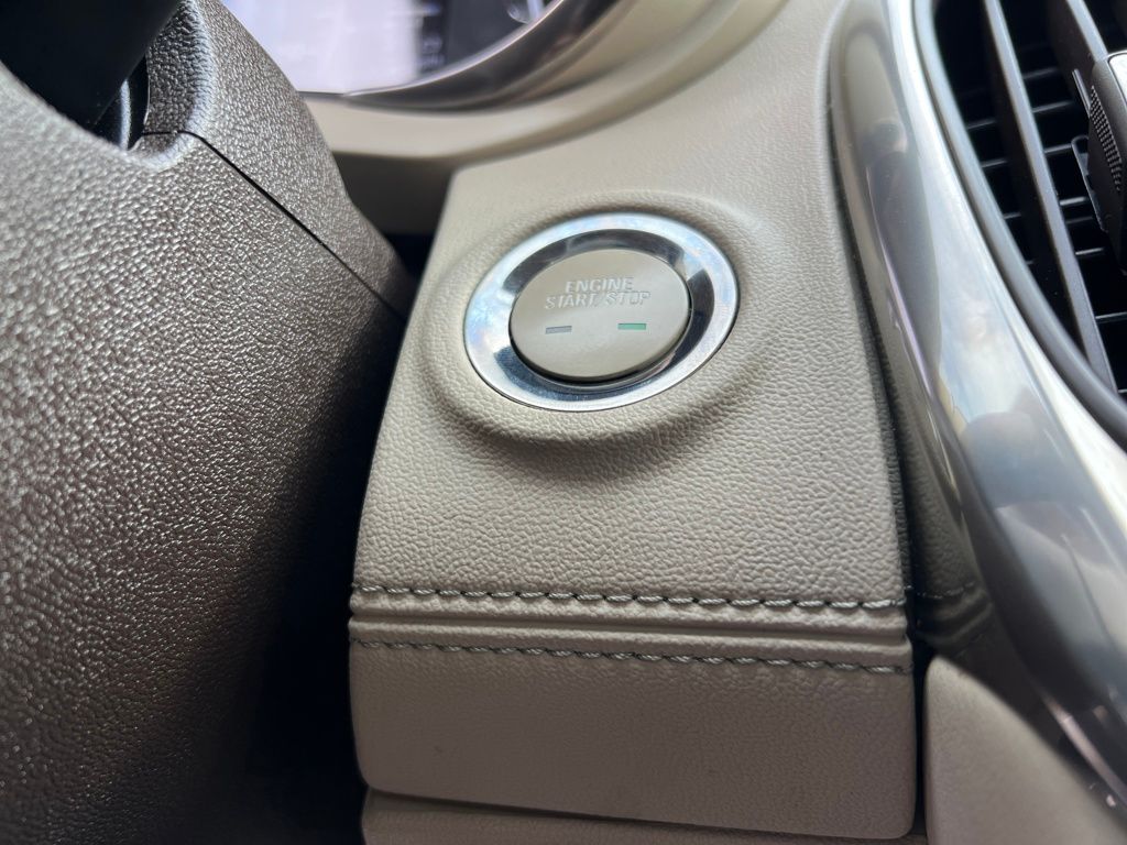 2015 Buick LaCrosse Premium II photo 16