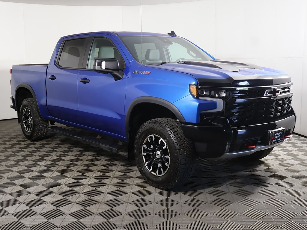 2022 Chevrolet Silverado 1500 ZR2 photo 2