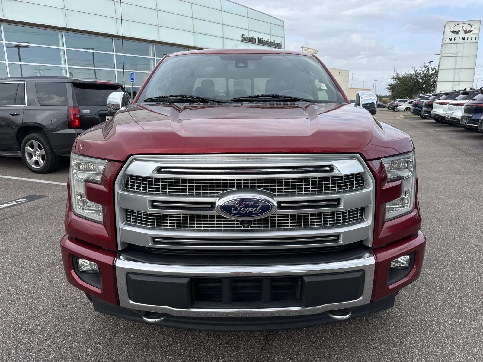 2017 Ford F-150 Platinum photo 2