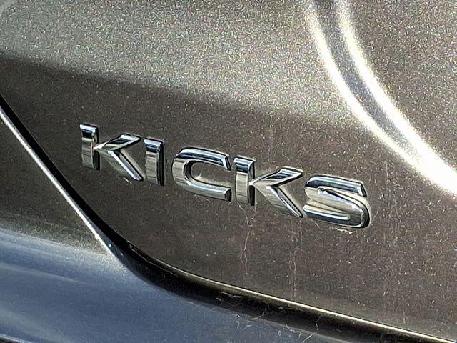 2024 Nissan Kicks SV photo 5
