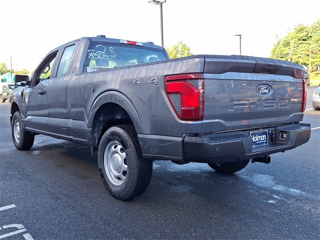2025 Ford F-150 XL photo 4