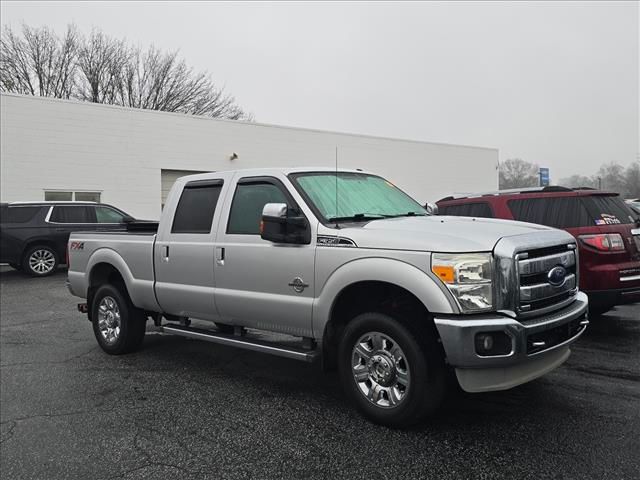2012 Ford F-350 Super Duty Lariat's photo