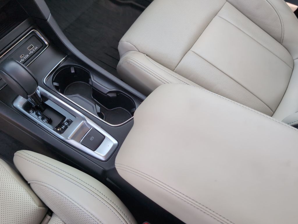 2023 Subaru Ascent Limited photo 21