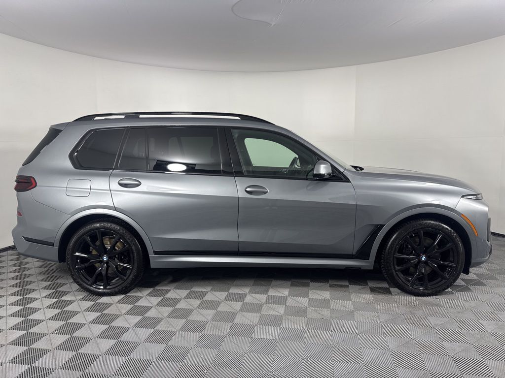 2025 Bmw X7 xDrive40i photo 4