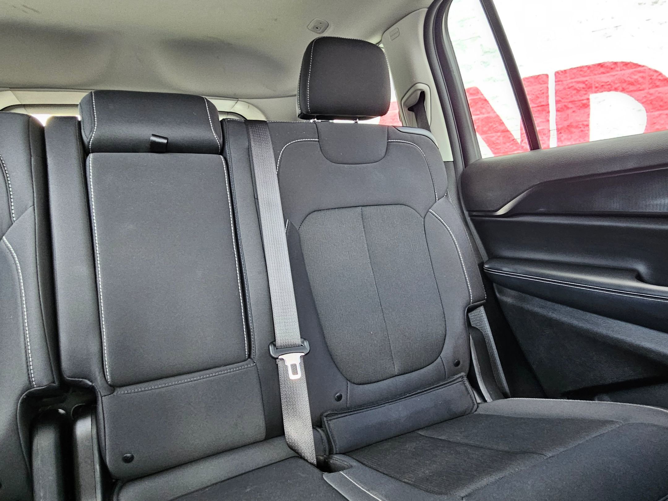 2023 Jeep Grand Cherokee Laredo photo 25