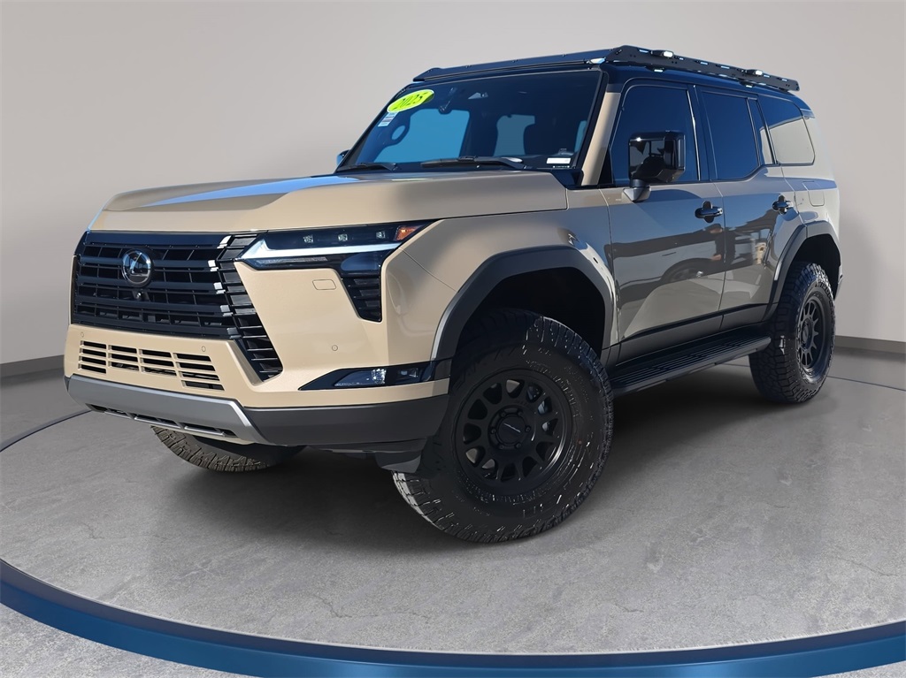 2025 Lexus GX Overtrail's photo