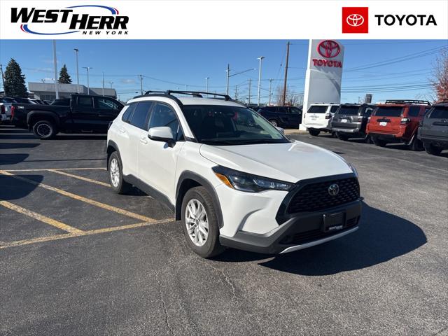 2023 Toyota Corolla Cross LE