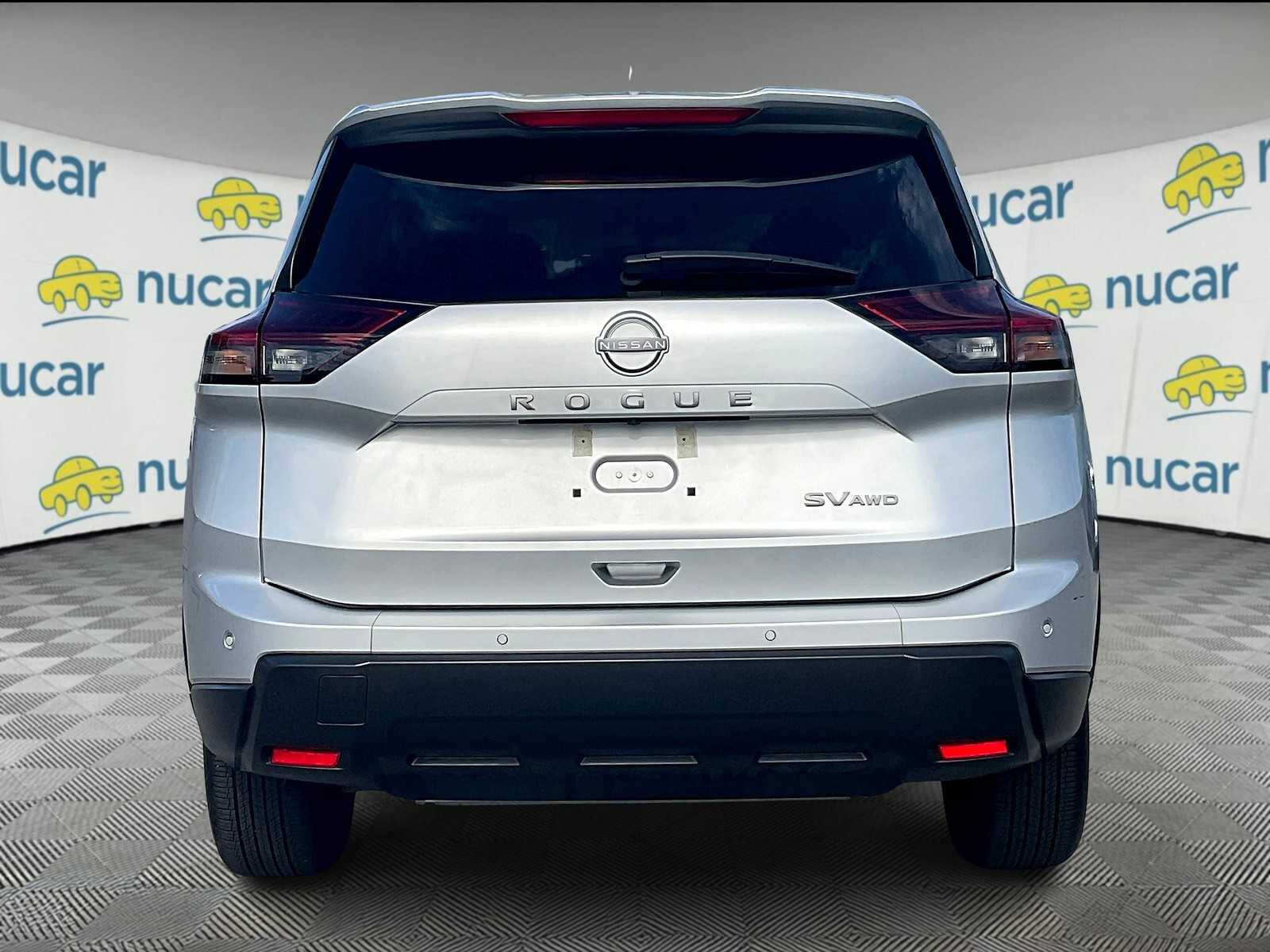 2024 Nissan Rogue SV photo 3