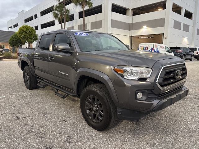 2020 Toyota Tacoma SR5's photo
