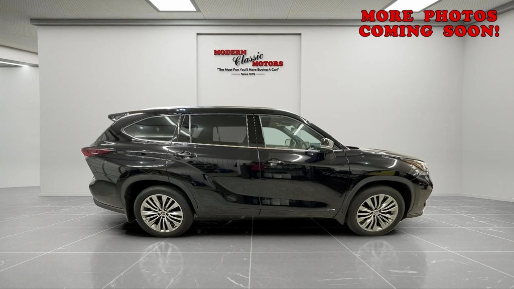 2024 Toyota Highlander Hybrid Platinum photo 6