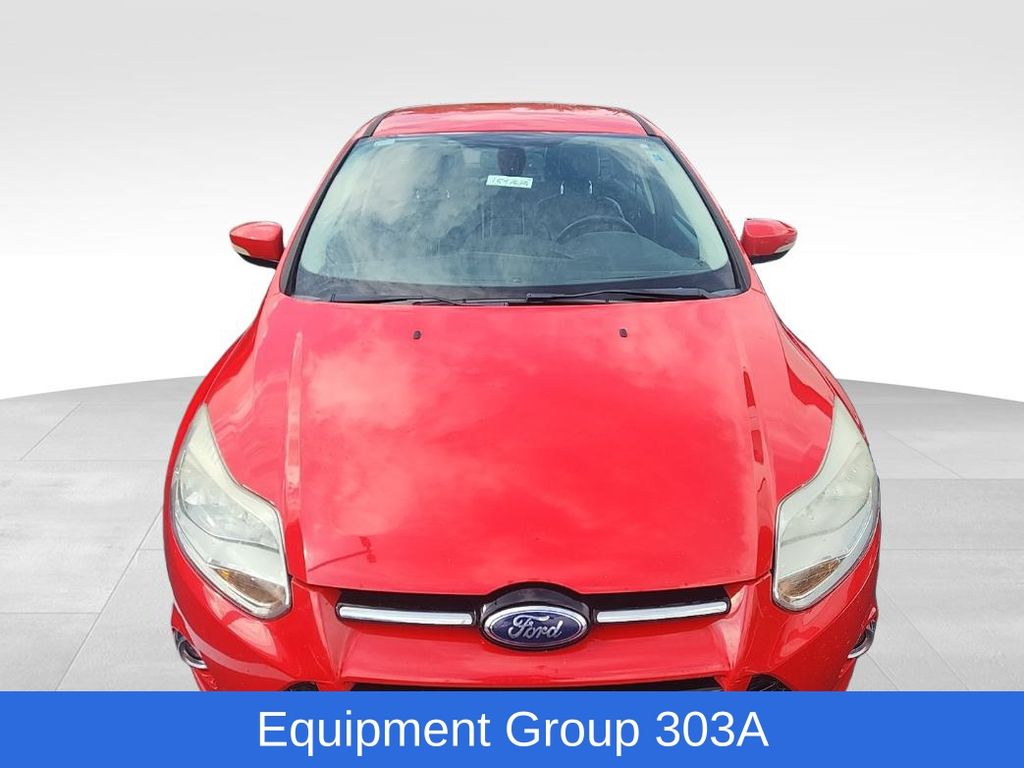 2012 Ford Focus SEL photo 7