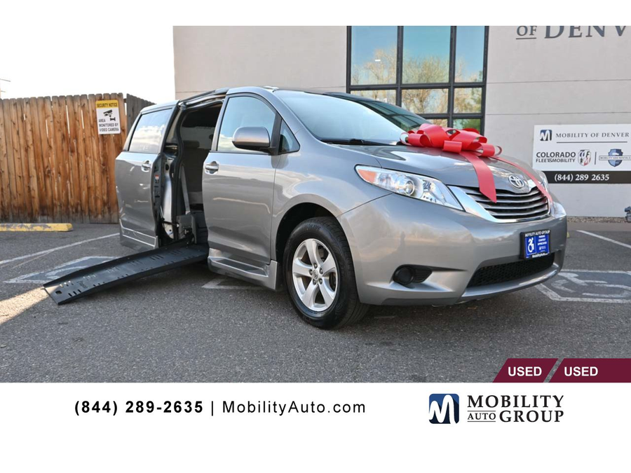 Toyota Sienna Wheelchair Wheelchair Accessible Van For Sale By