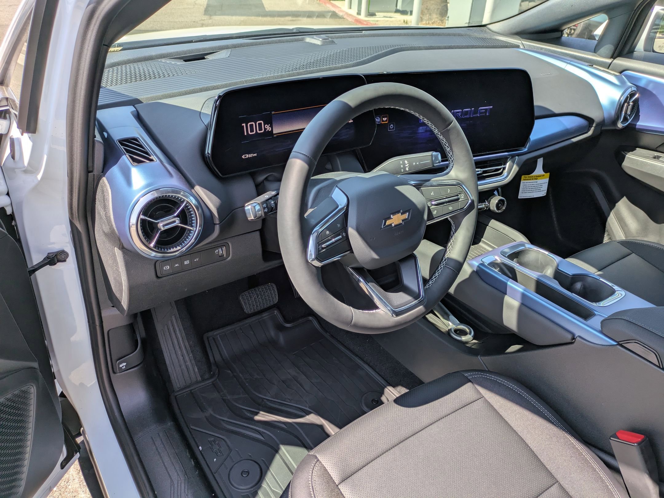 2026 Chevrolet Equinox LT photo 10