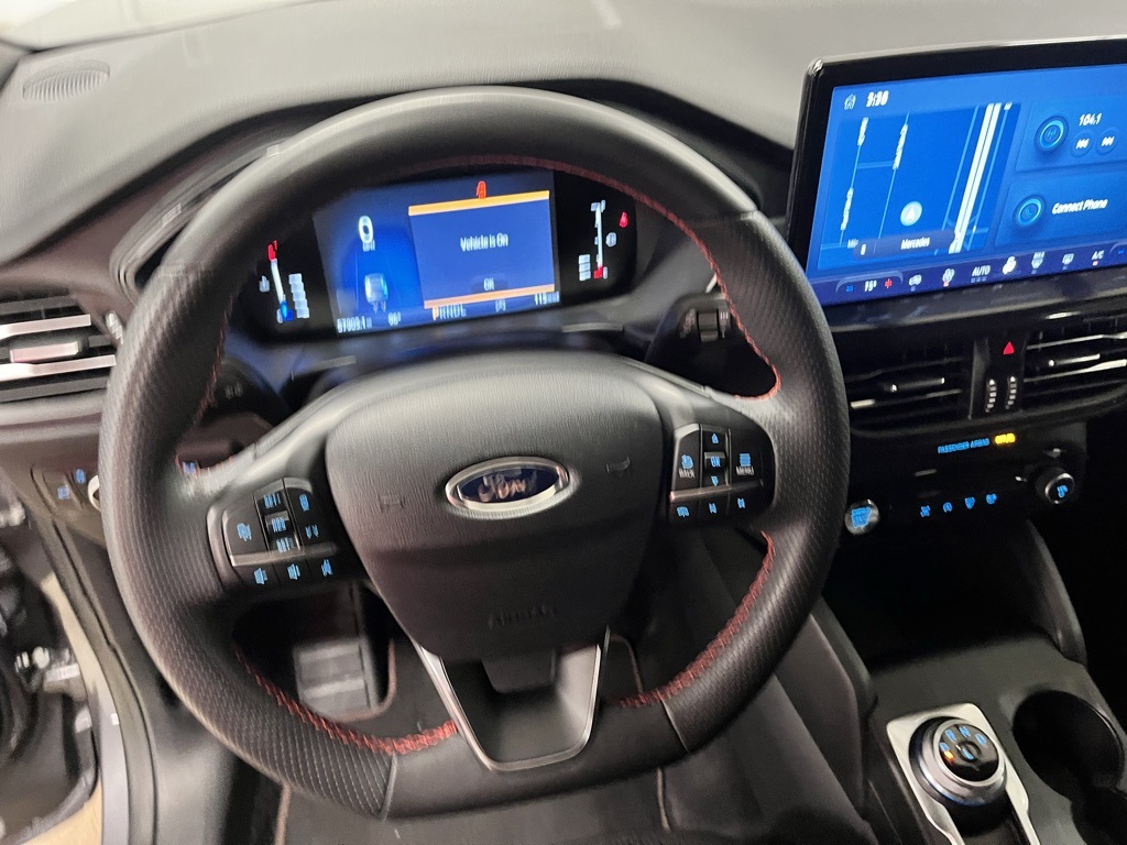 2023 Ford Escape ST-Line photo 13