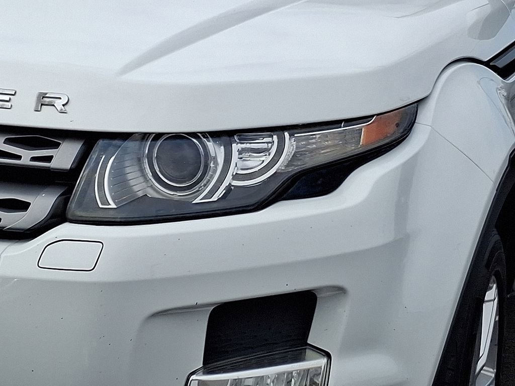2015 Land Rover Range Rover Evoque Pure Plus photo 9