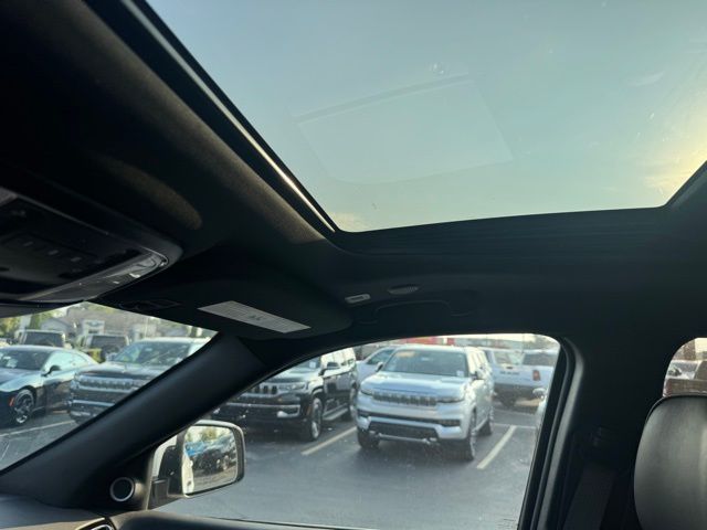 2021 Jeep Grand Cherokee High Altitude photo 10