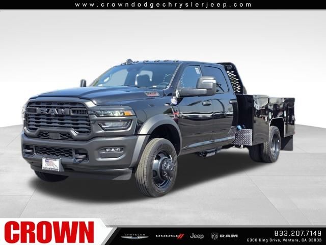 New 2025 RAM 5500 Chassis Cab Tradesman Crew Cab in Ventura