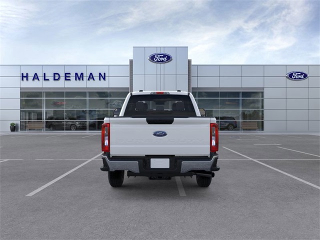 2025 Ford F-250 photo 5
