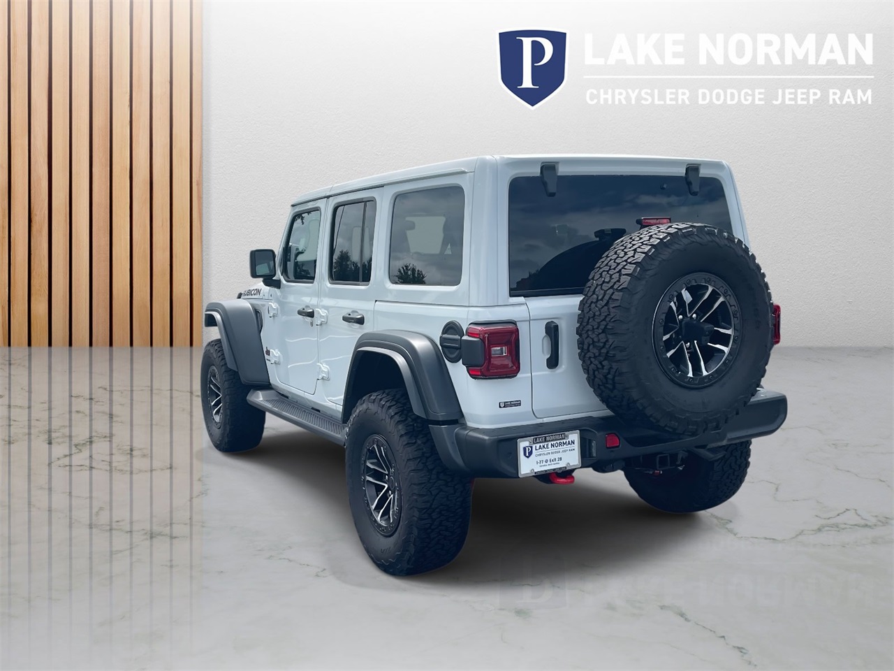 2025 Jeep Wrangler Rubicon photo 6