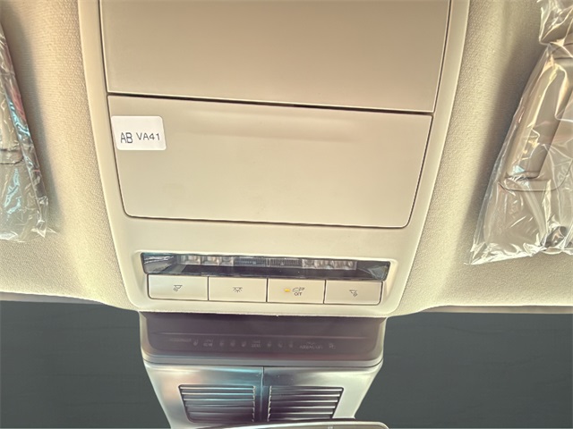 2025 Mazda CX-50 2.5 Select photo 24