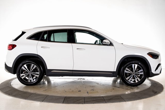 2024 Mercedes Benz GLA 250 photo 7