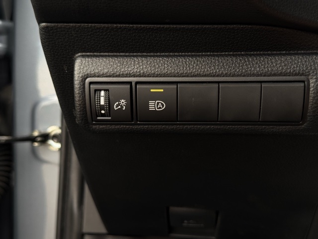 2024 Toyota Corolla Hybrid LE photo 11