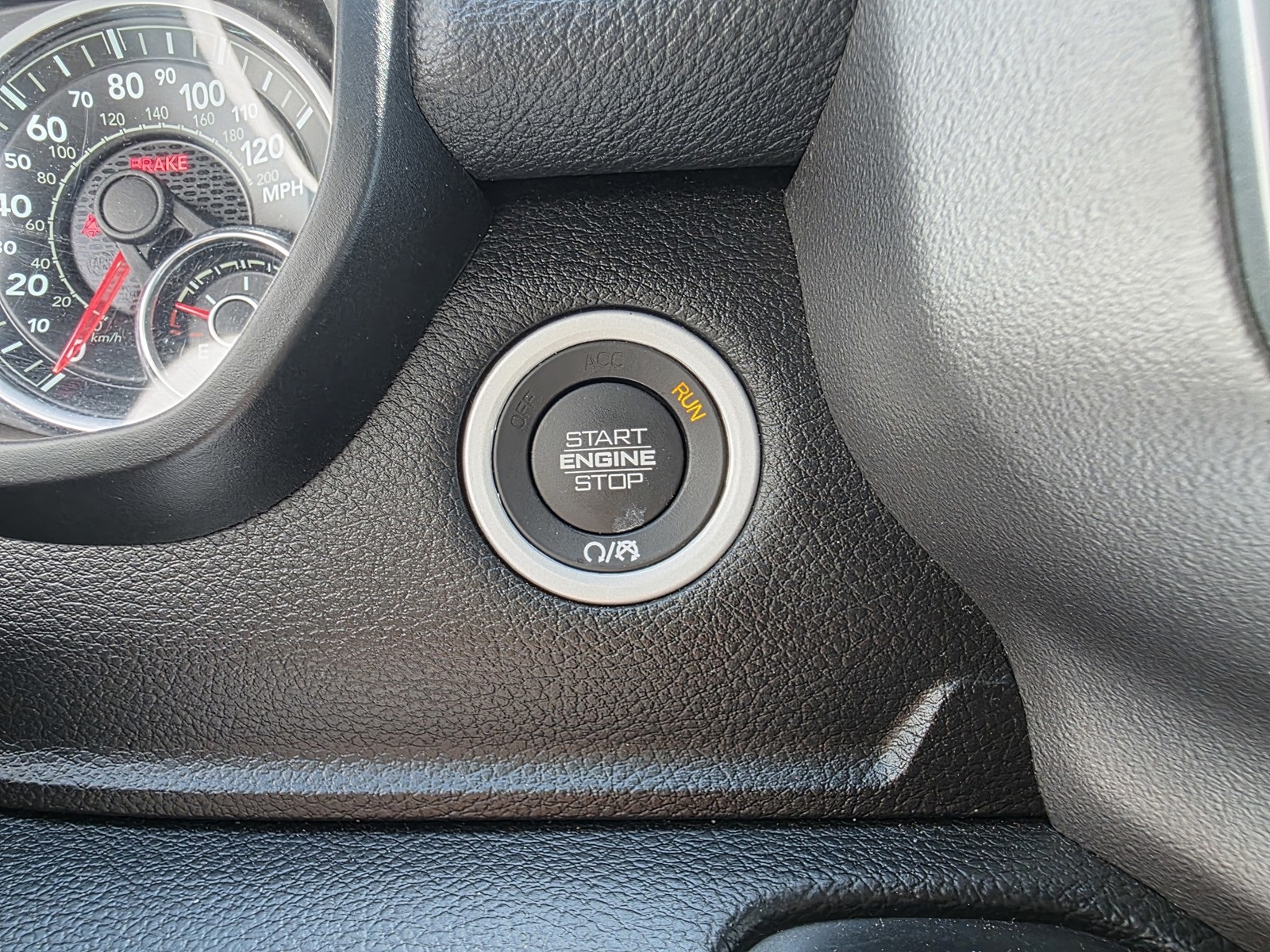 2021 Ram 1500 Laramie photo 25