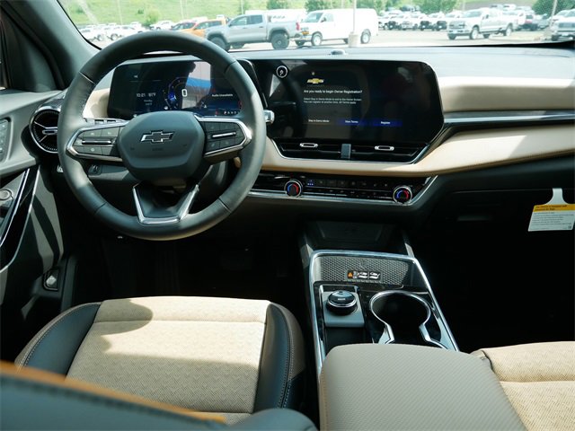2026 Chevrolet Equinox ACTIV photo 13