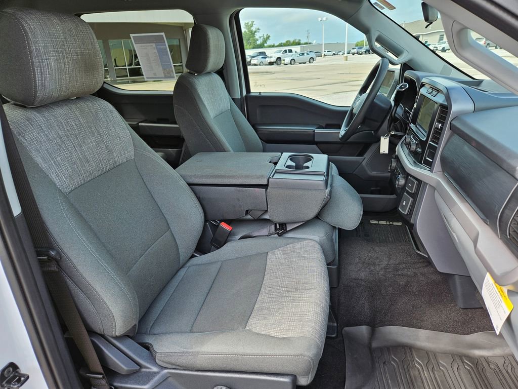 2023 Ford F-150 XLT photo 30