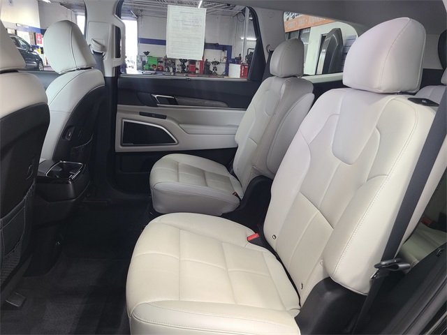 2022 Kia Telluride EX photo 14