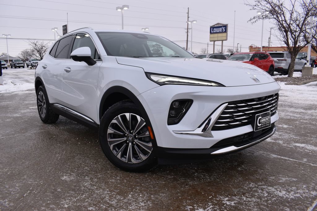 2026 Buick Envision Preferred's photo