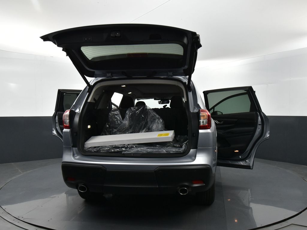 2025 Subaru Ascent Limited photo 30